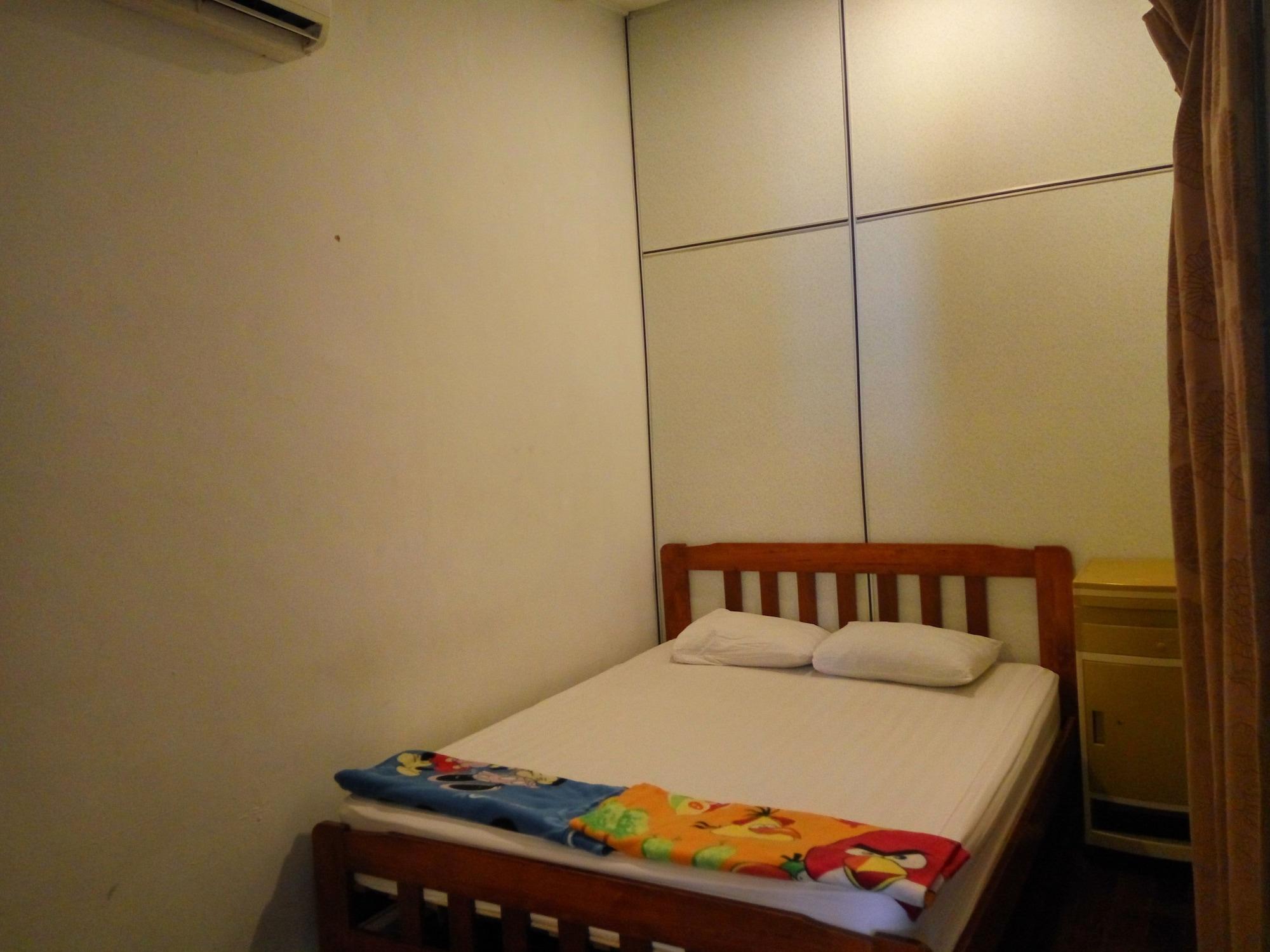 Discovery Youth Hostel Malacca Екстер'єр фото