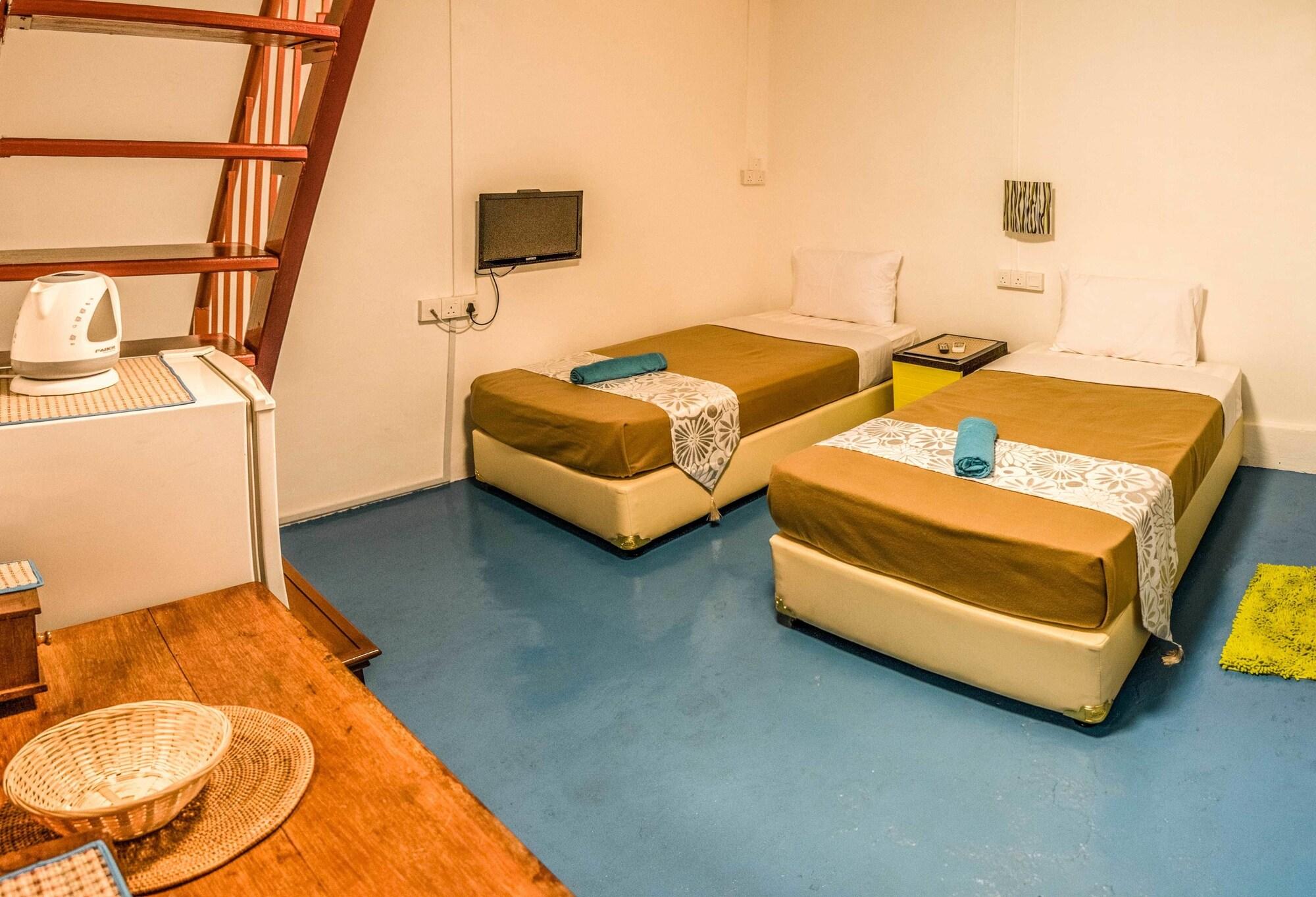 Discovery Youth Hostel Malacca Екстер'єр фото