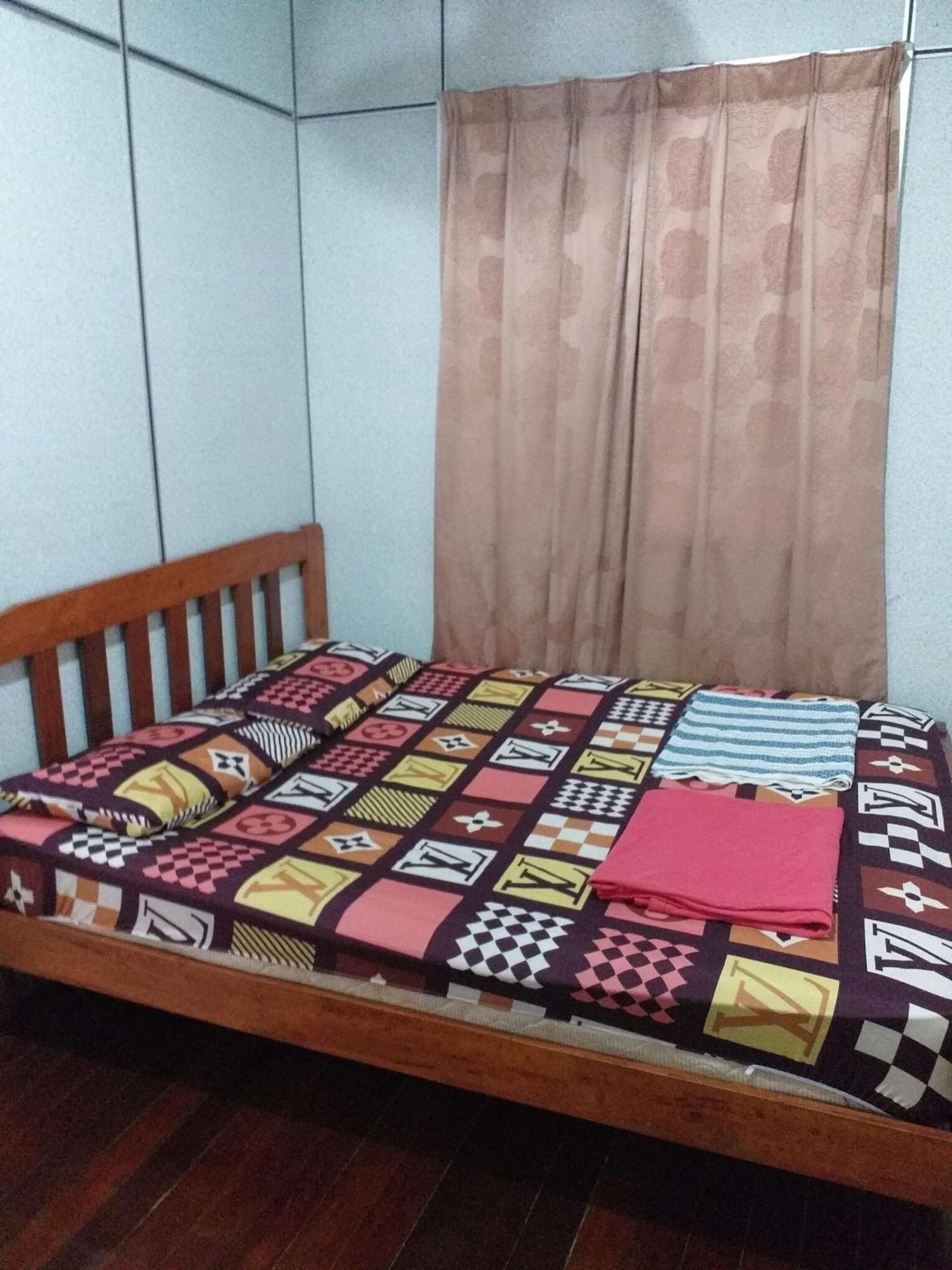 Discovery Youth Hostel Malacca Екстер'єр фото
